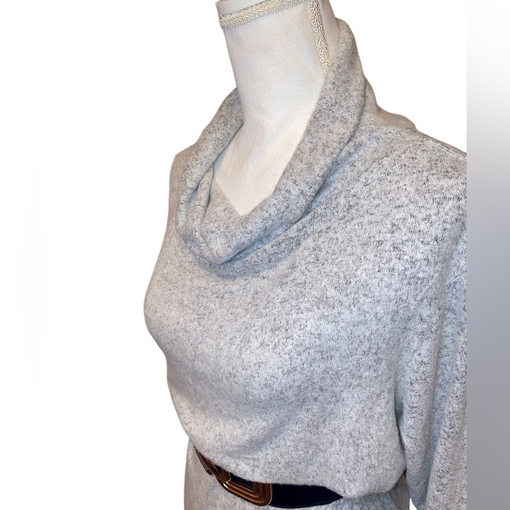MARY SQUARE Soft Knit Sweater Shift Dress in Light Heather Gray Size Medium - Picture 3 of 7